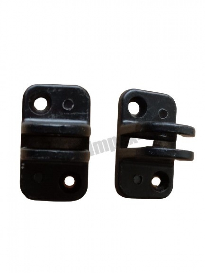 BRACKET BOTTOM RH. R.V.M.,264181103804